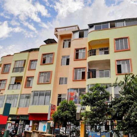 H K Residency Near Kalakshetra Hotel Guwahati Ngoại thất bức ảnh