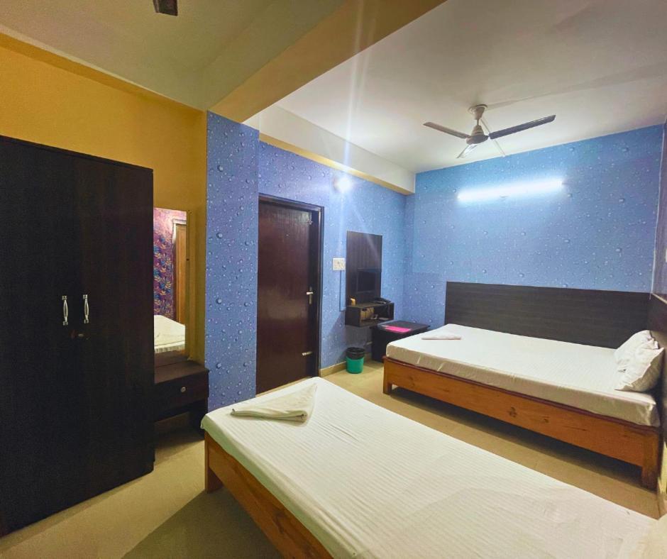H K Residency Near Kalakshetra Hotel Guwahati Ngoại thất bức ảnh